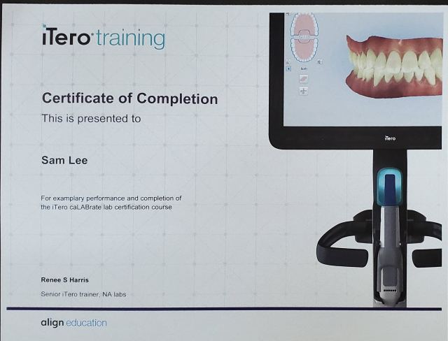 Certificates case photo